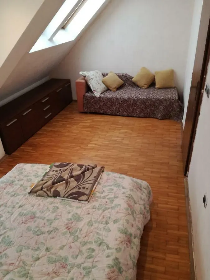 Lider Apartment Pop Hariton Varna
